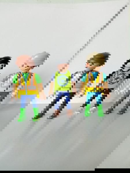 3 φιγούρες playmobil
