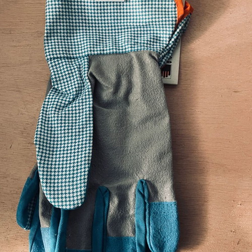 Gardena gardening gloves size Medium new