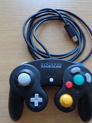 Nintendo GameCube контролер DOL-003 черен като ново