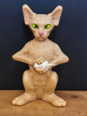2010 Cats & Dogs The Revenge of Kitty Galore figure made for Burger King