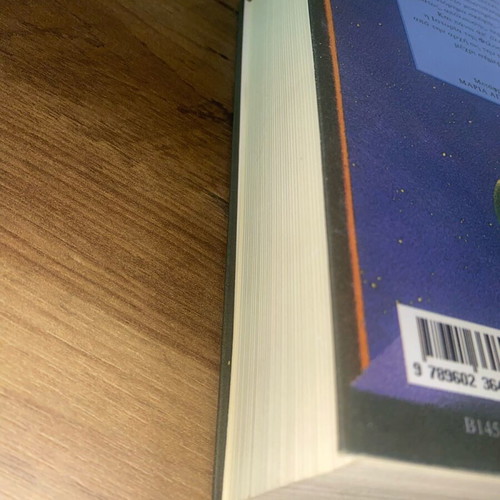 Book O Kosmos tis Sofias like new