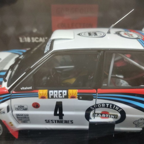 Kyosho Lancia Delta HF Integrale 92 Monte Carlo Model 1:18 new