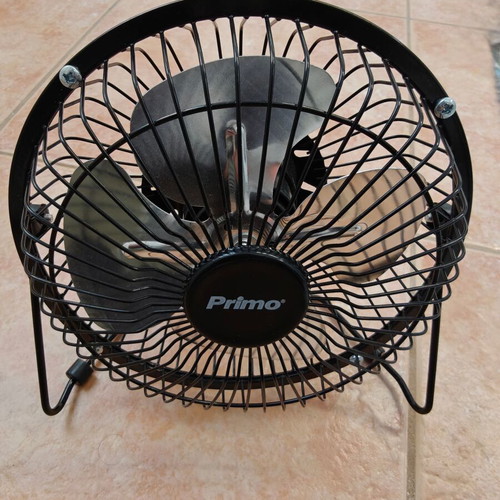 Mini Primo fan 15cm like new, metal frame USB