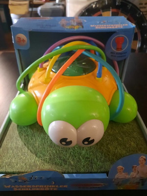 Jamara Mc Fizz Turtle Water Sprinkler Toy