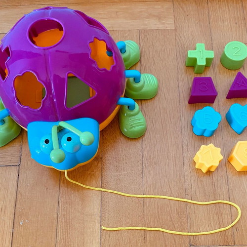 Zouzounopaihnidi educational pull toy for kids new, pack of 10