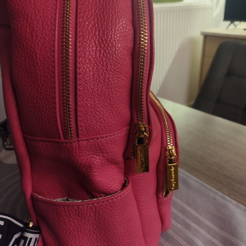 Guy Laroche backpack fuchsia like new