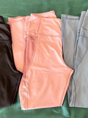 Shein sports leggings set in 3 colors size S like new