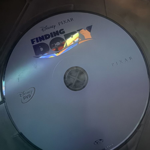 Finding Dory DVD like new, genuine