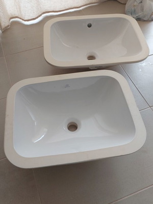 Ideal Standard Connect Undermount Sink 50x38cm New