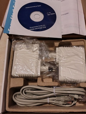 PLS Intracom powerline adapters for home internet