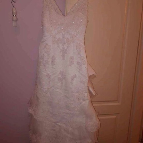 Pronovias mermaid wedding dress, white lace, long