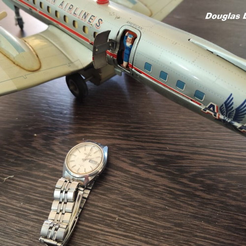Douglas DC-7C vintage used collectible model toy