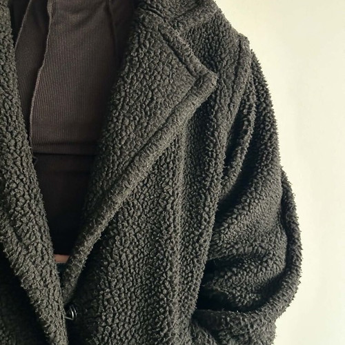 Black Fur Shearling Coat like new, size XL
