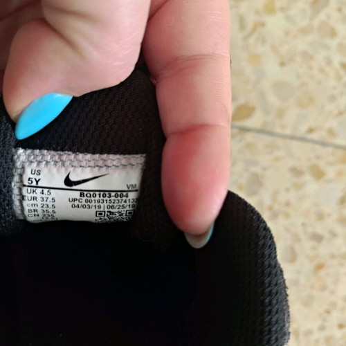 Nike Air Max 270 React women's sneakers used, size 37.5, black
