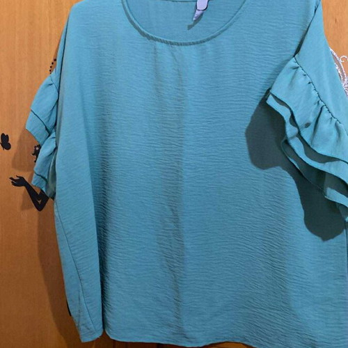 Airy blouse size XXL like new, blue