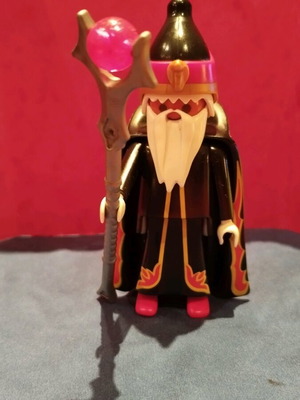 Playmobil series 10 Fire wizard and series 14 Ice wizard like new