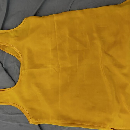 Lussile women's sleeveless top, medium, yellow
