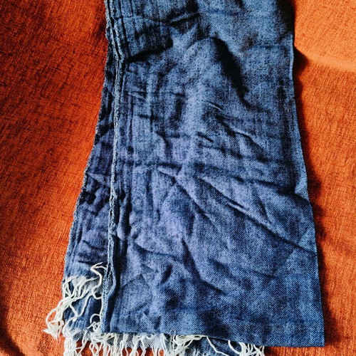 Jean scarf like new, blue