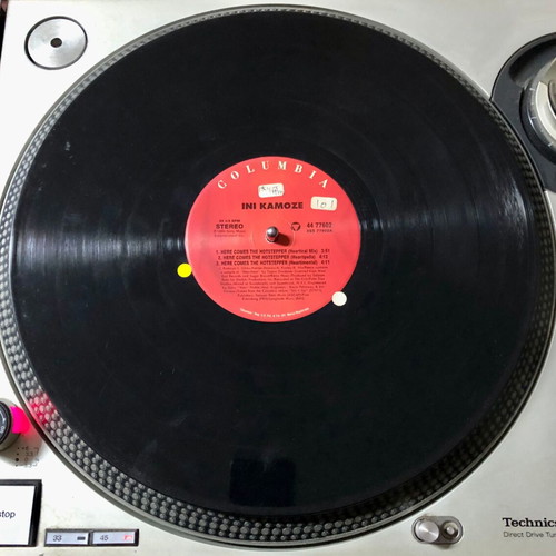 Ini Kamoze Here Comes The Hotstepper vinyl used, Hip-Hop