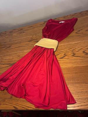 Formal dress like new, red with yellow belt, size S