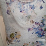 Blouse L with romantic pattern, like new, multicolor
