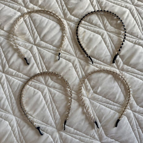 Set of 4 elegant thin hairbands with rhinestones and gold details