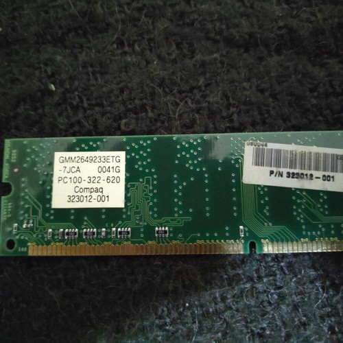 Compaq Hyundai 64MB SDRAM PC100 RAM like new
