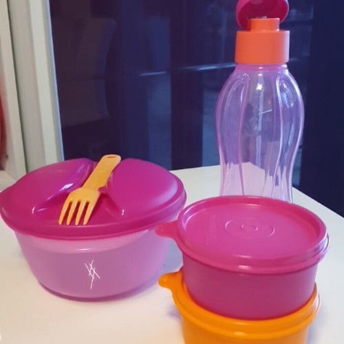 Tupperware set of 4 pieces new, airtight and watertight