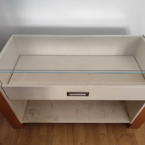 Store display cabinets used, set of 2, for indoor use