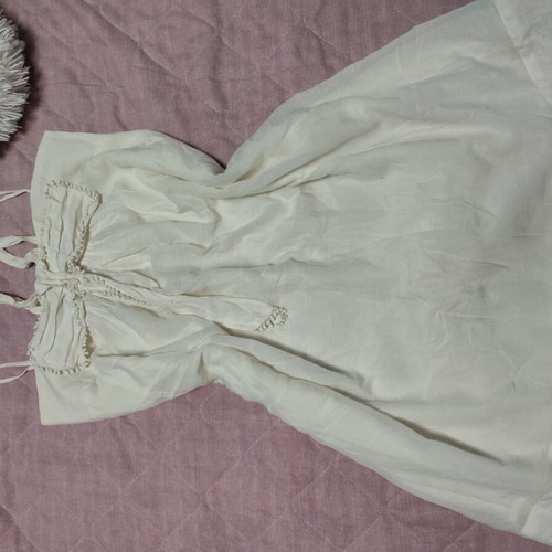 Cream dress used, very good condition