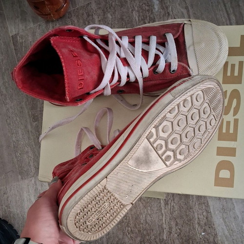 Diesel canvas boots used, red, size 41
