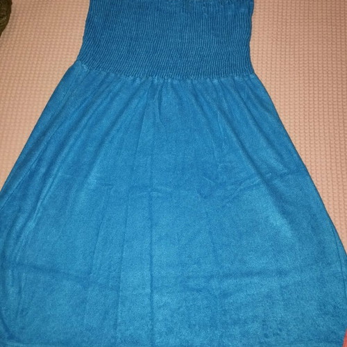 Minerva terry dresses like new, pack of 3 for home or beach