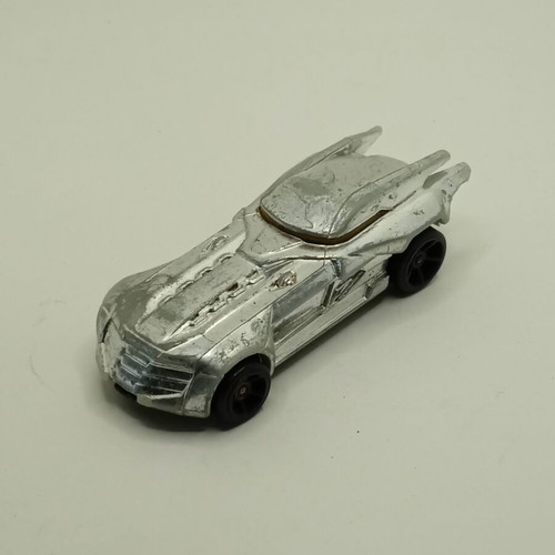 Hot Wheels Batman Batmobile αυτοκινητάκι diecast μεταχειρισμένο