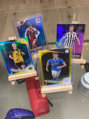 Numbered football player cards set of 4, new