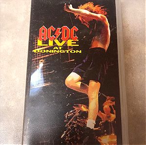 Πωλείται ΤΑΙΝΙΑ VHS ΒΙΝΤΕΟΚΑΣΕΤΑ AC DC LIVE AT DONINGTON ΜΟΥΣΙΚΗ 1980