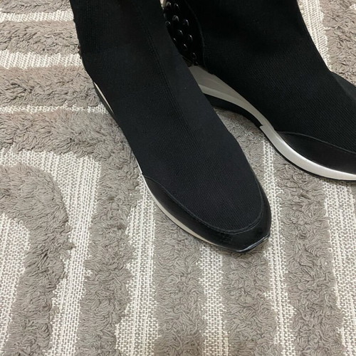 Black ankle boots like new, size 37