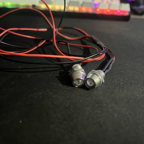 RC lights with 3-pin connector