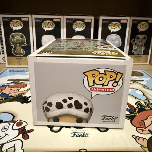 Funko POP! One Piece Trafalgar Law Special Edition new in box