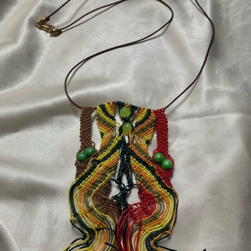 Macrame necklace like new, red and multicolored handmade