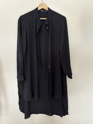 Mat fashion shirt used, asymmetric design, black
