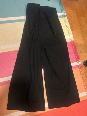 Calliope strapless one-piece black like new, size M