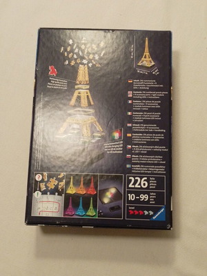 3D puzzle Eiffel Tower model