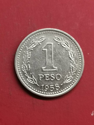 Argentine 1 Peso Coin 1958 like new