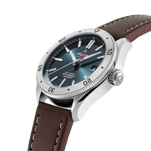 Alpina Alpiner 4 44mm blue dial watch like new