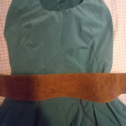 Toi&Moi green dress used with separate belt