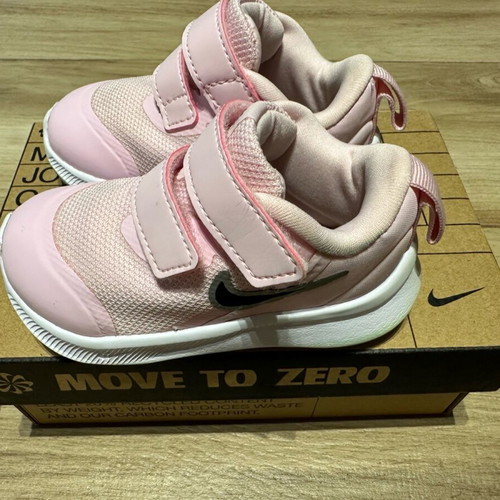 Παιδικά παπούτσια Nike βρεφικά νούμερο 19.5 σαν καινούργιο