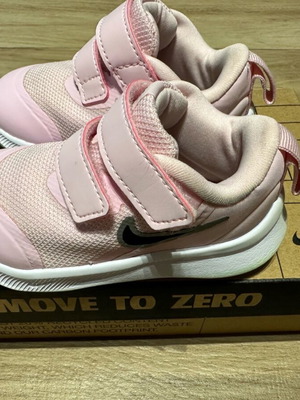 Παιδικά παπούτσια Nike βρεφικά νούμερο 19.5 σαν καινούργιο
