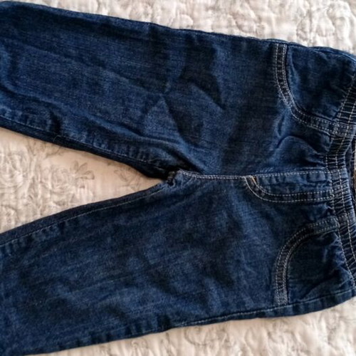 Benetton jeans for baby boy 9-12 months like new