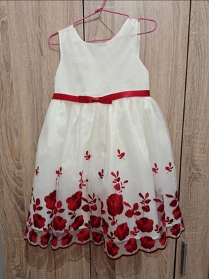Baby Rose dress for girl 5 years like new, white and red, with tulle and lining