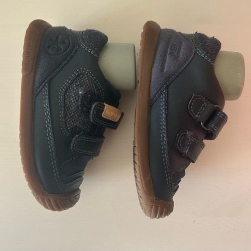 Biomecanics baby shoes like new, size 20, dark blue